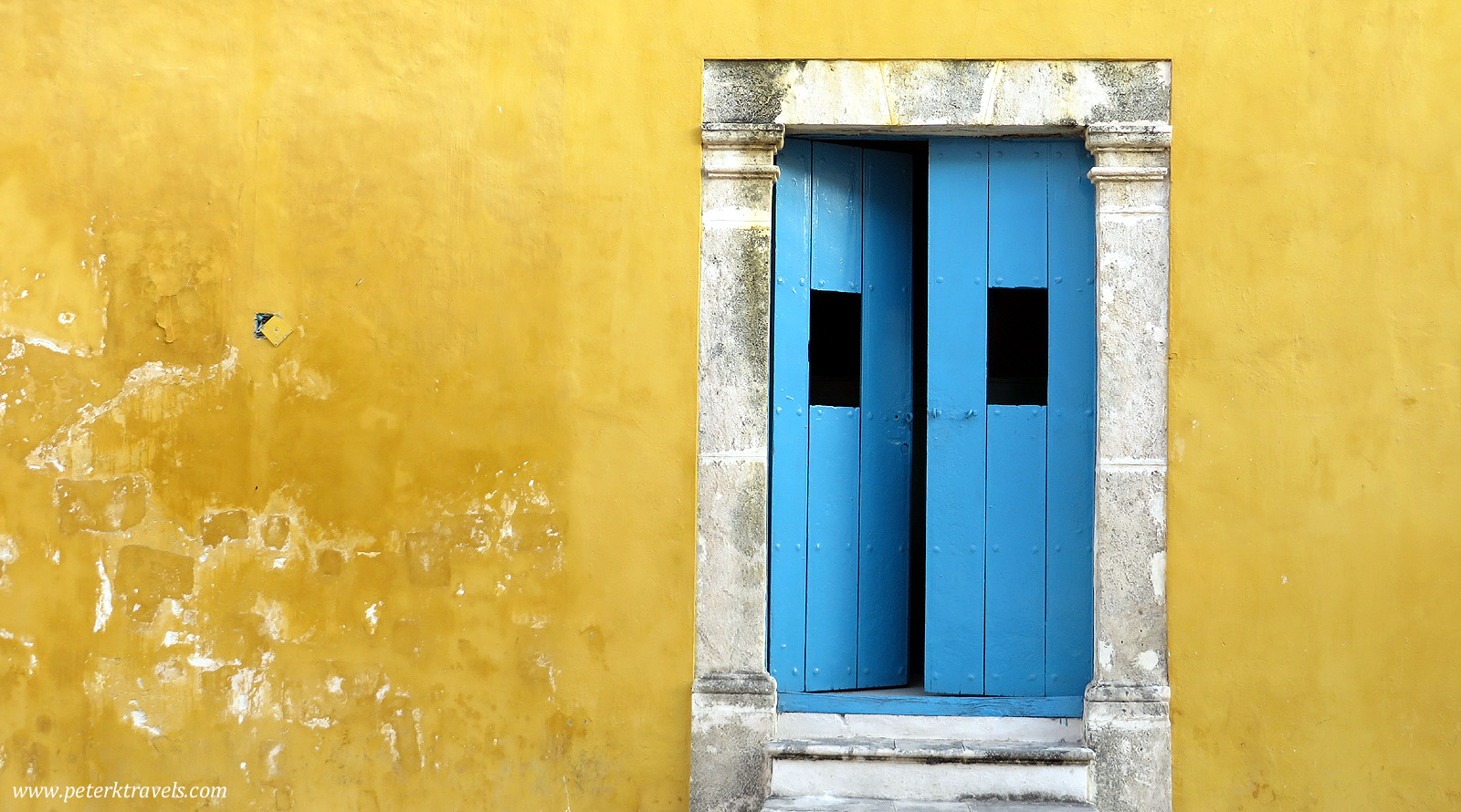 Door in Campeche