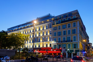 Hotel Aston La Scala at Twilight